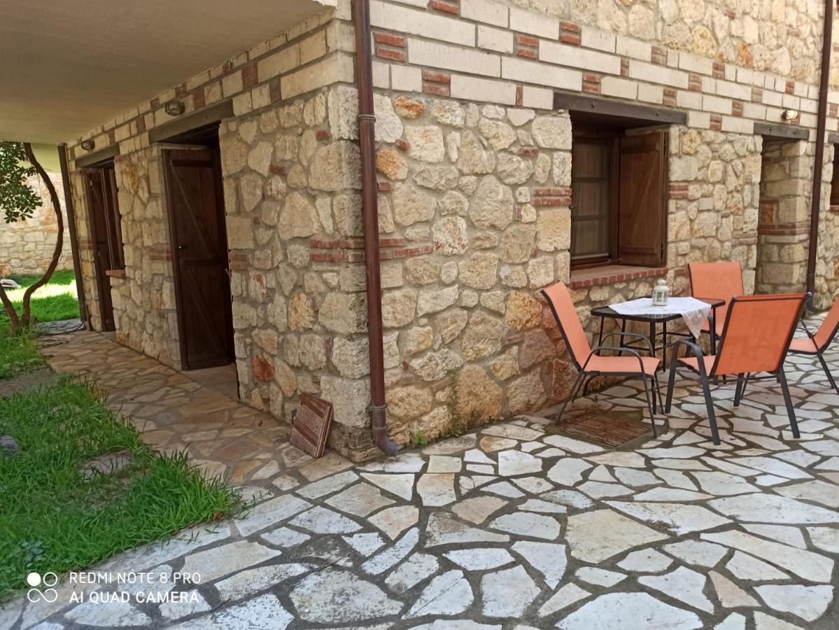Appartamento Elpida Stone House Psakoudia Esterno foto