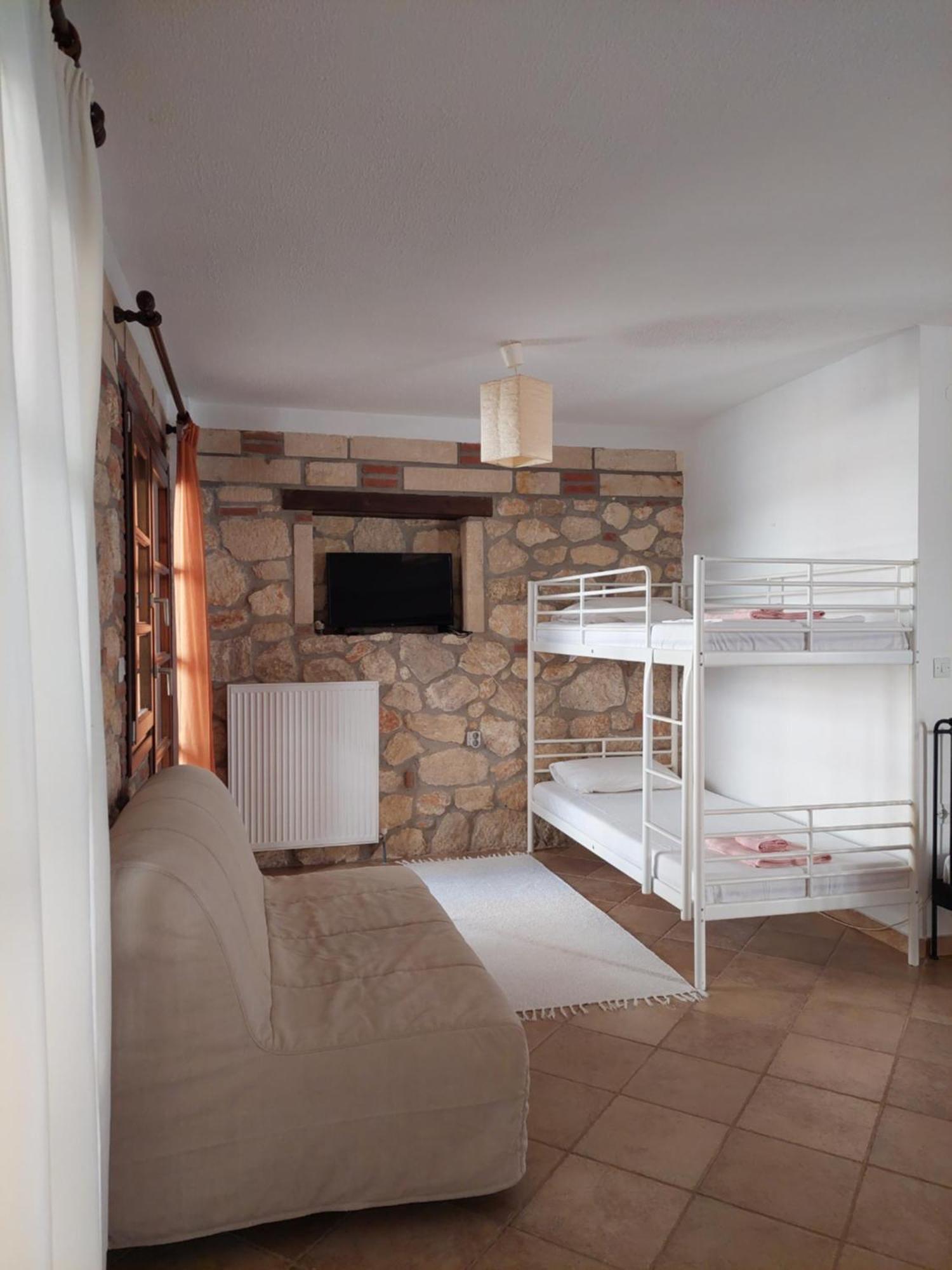 Appartamento Elpida Stone House Psakoudia Esterno foto